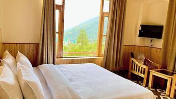 BSR Resort by Apple Orchards