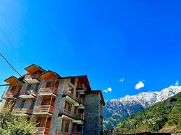 BSR Resort by Apple Orchards