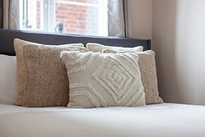 The Crystal Palace Collection