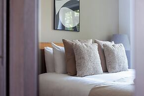 The Ealing Collection