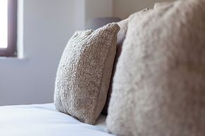 The Ealing Collection