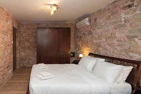 Draganigo Luxury Stone Houses