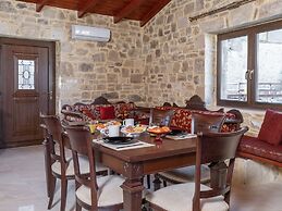 Draganigo Luxury Stone Houses