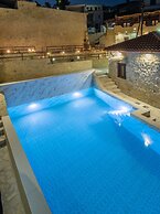 Draganigo Luxury Stone Houses