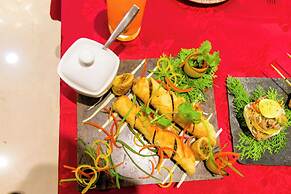 Dhauladhar Heights Resort