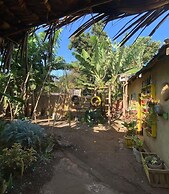 Banana shade hostel
