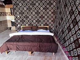 Wadi rum boutique camp & jeep tour