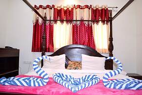 Rudraksh Hotel & Restaurant