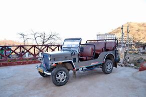 Rudraksh Hotel & Restaurant