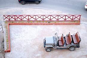 Rudraksh Hotel & Restaurant