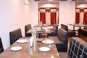 Rudraksh Hotel & Restaurant