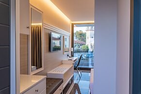 BARETI BOUTIQUE HOTEL