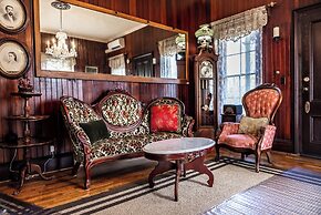 Historical John Rast House