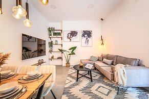 Spacious 3BR Apt w Garden Ramat Hasharon