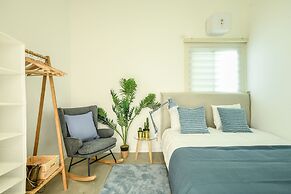 Spacious 3BR Apt w Garden Ramat Hasharon
