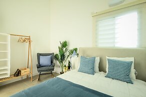 Spacious 3BR Apt w Garden Ramat Hasharon
