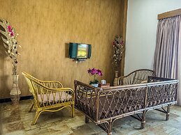 Bayview Beach Resort East Lombok