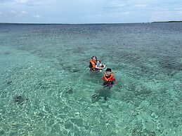 Bayview Beach Resort East Lombok