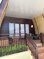 Bayview Beach Resort East Lombok