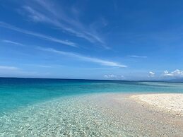 Bayview Beach Resort East Lombok
