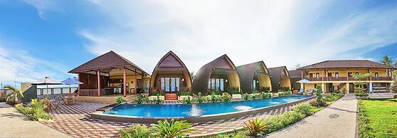Bayview Beach Resort East Lombok