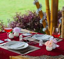 Bayview Beach Resort East Lombok