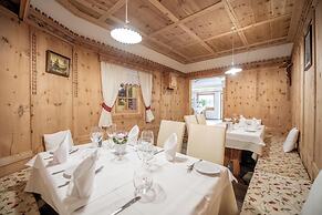 Hotel Lago della Creta