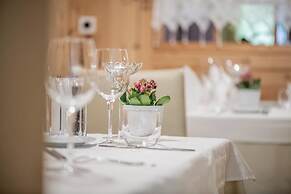 Hotel Lago della Creta