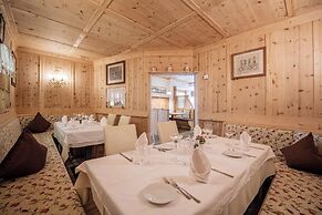 Hotel Lago della Creta