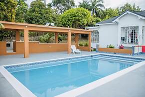 Villa Solstice Luxury 4 Bedroom