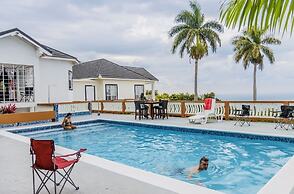 Villa Solstice Luxury 4 Bedroom