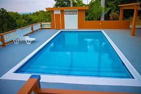 Villa Solstice Luxury 4 Bedroom