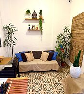 Pinheiros Hostel e Food