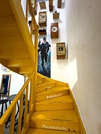 Pinheiros Hostel e Food