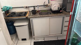 Pinheiros Hostel e Food