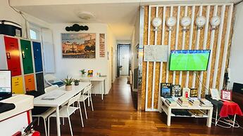 White House Lisbon Hostel