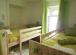 White House Lisbon Hostel
