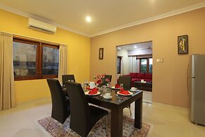 Peninsula Beach resort