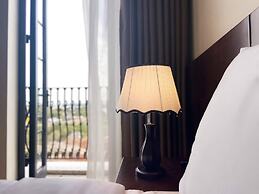 Elysinam Boutique Hotel