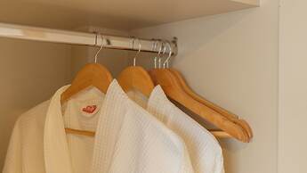 B2 Surat Thani Boutique & Budget Hotel