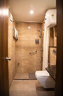 Residences By Hotel Limon