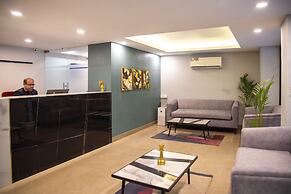 Residences By Hotel Limon