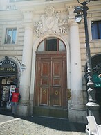 Emperooms Guest House