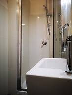 Emperooms Guest House