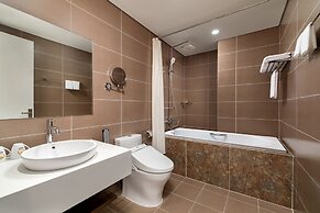 Nesta - The Grand Hao Nam