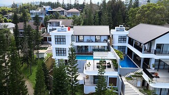 Sunset City View Villa 5 BR with a Private Heated Pool