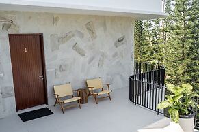 Sunset City View Villa 5 BR with a Private Heated Pool