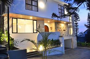 Sunset City View Villa 5 BR with a Private Heated Pool