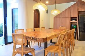 Sunset City View Villa 5 BR with a Private Heated Pool