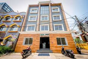 Goroomgo Deep Ganga Inn Puri